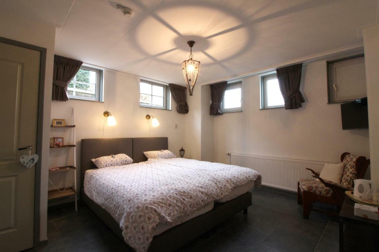 Bed&Breakfast De Roos Urk Exterior foto