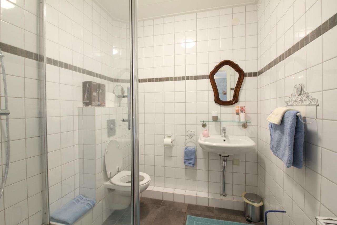 Bed&Breakfast De Roos Urk Exterior foto